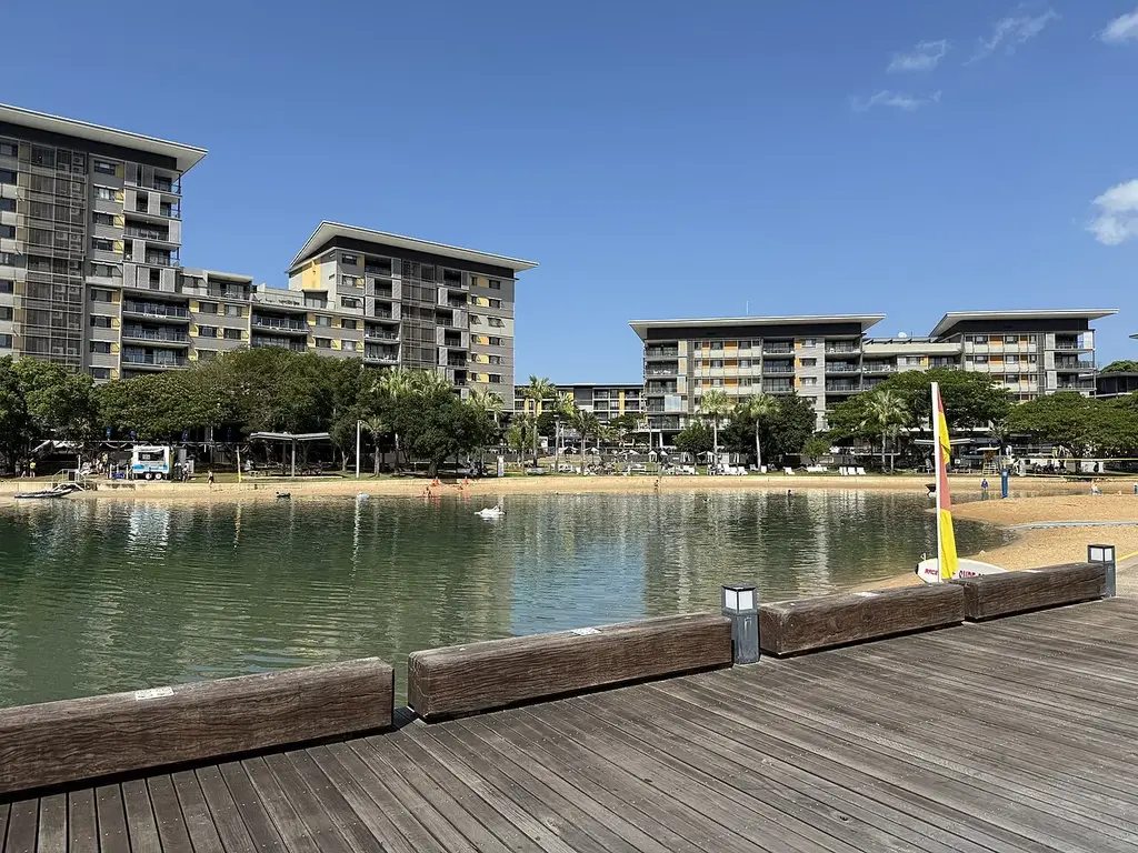 The Darwin Waterfront lagoon in the dry season